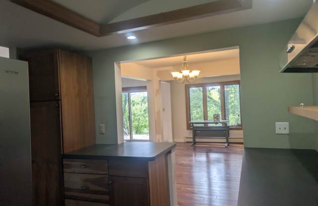 2563 Scio Road Gallery 4
