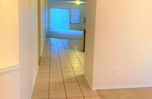13113 Fieldstone Road Gallery 3