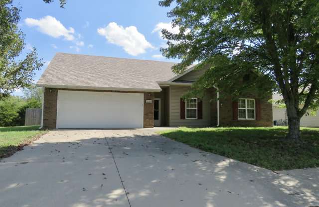 1605 Brewster Lane Gallery 1