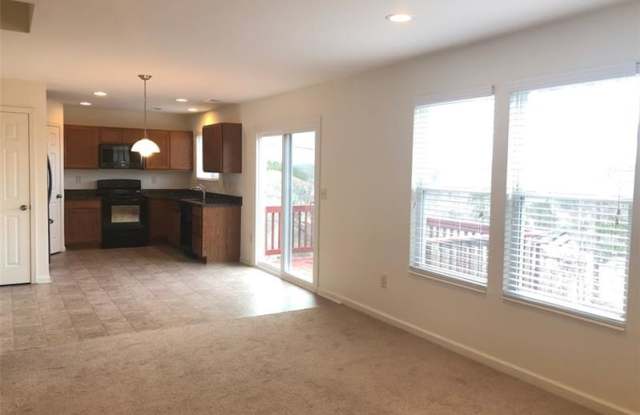 1676 Hollow Brook Court Gallery 2