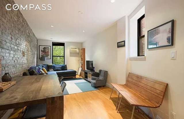 256 West 123rd Street Gallery 2