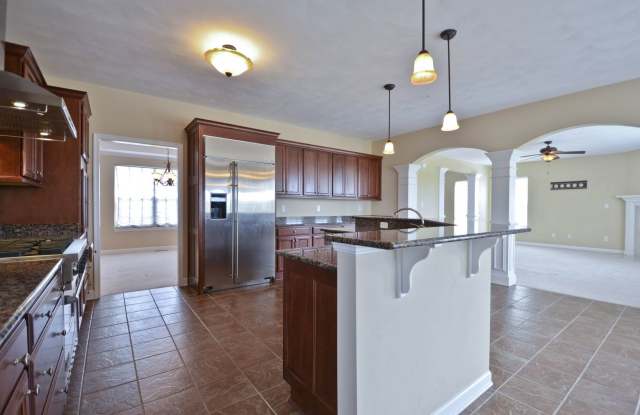 Discover your dream home in Virginia Beach! Gallery 4