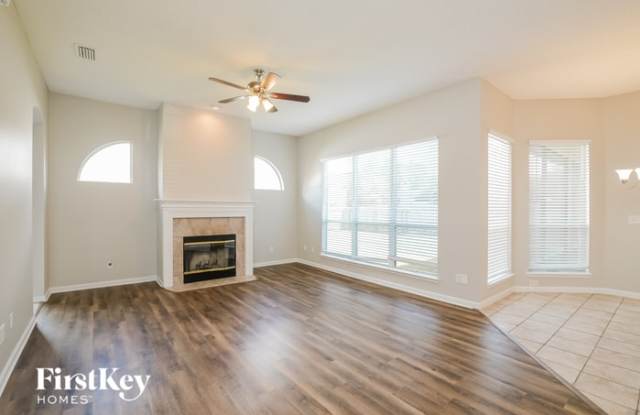 3532 Silver Bluff Boulevard Gallery 3