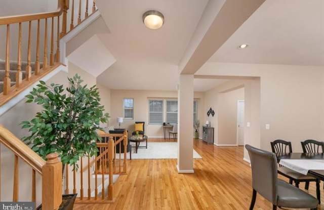 5914 PIMLICO ROAD Gallery 3