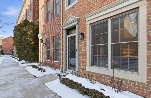 531 Graten Street photos photos