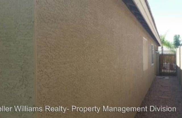 3910 E Olive Ave  20900535 (003) - 3910 East Olive Avenue, Gilbert, AZ 85234