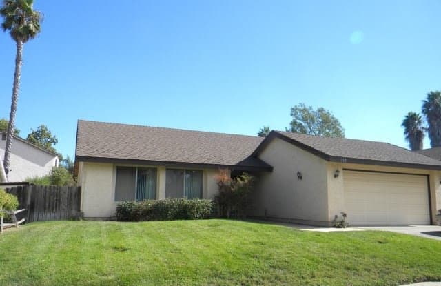 337 Camino Mateo - 337 Camino Mateo, San Marcos, CA 92069