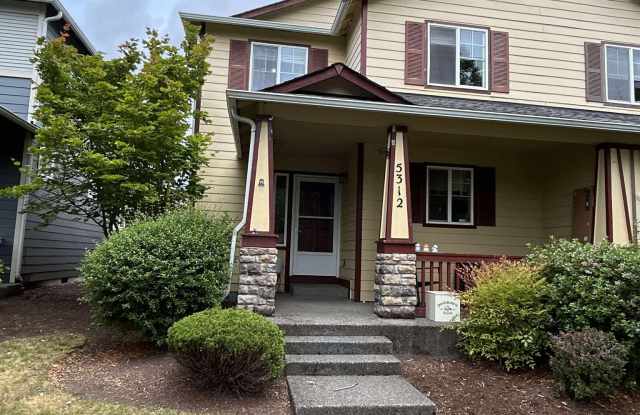 5312 Balustrade Boulevard Southeast - 1 photos photos