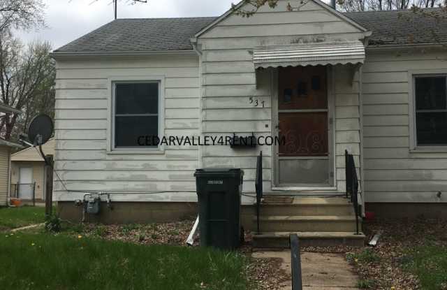 2 Bedroom, 1 Bath Single Family Home 537 Reed St Waterloo, IA - 537 Reed Street, Waterloo, IA 50703