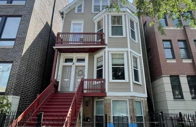 3233 N Wilton Avenue photos photos
