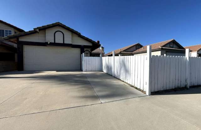 Charming 2 Bedroom 2 Bath home in Perris! photos photos