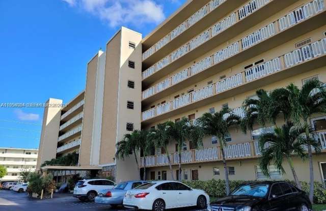 319 NE 14th Ave photos photos