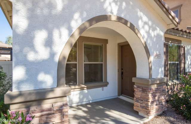 5817 E HAMPTON Avenue photos photos