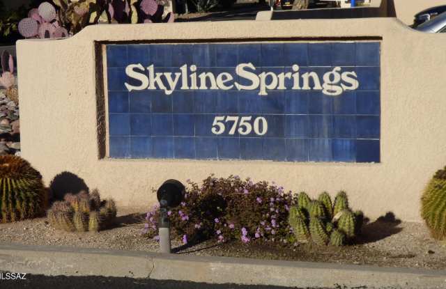 5750 N Camino Esplendora unit: 228 photos photos