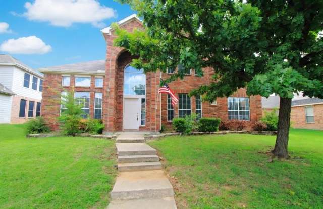 4004 Lakeside Drive Gallery 1