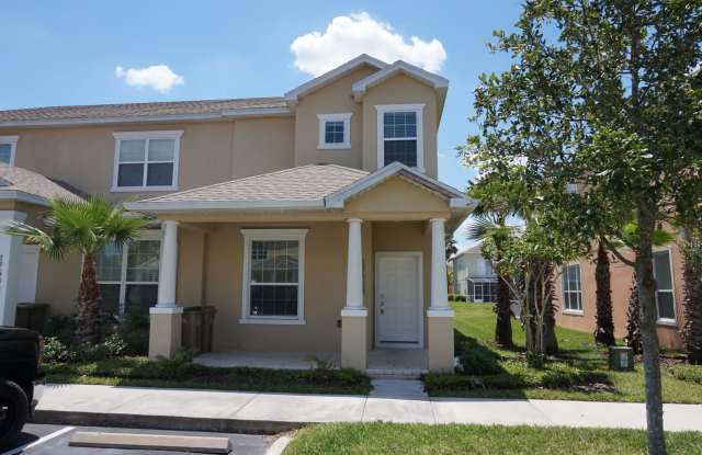 Spacious 3 Bed 3 Bath Townhome with Pool photos photos