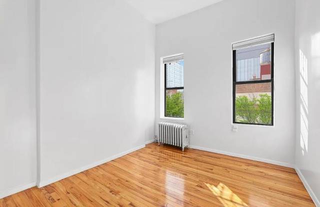 122 Norfolk Street Gallery 4