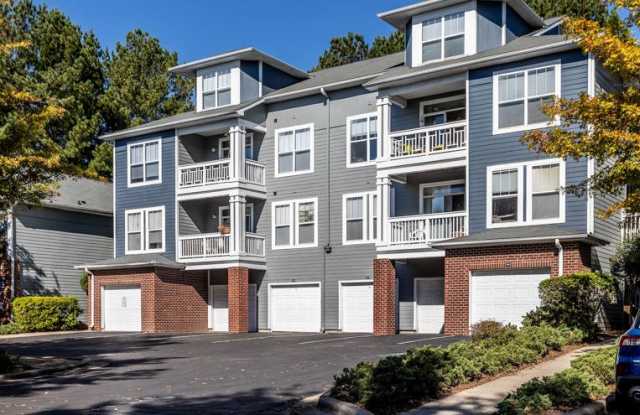 High House at Cary Apartments Gallery 3