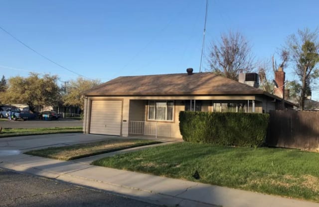 1729 Buchanan Street - 1729 Buchanan Street, Marysville, CA 95901 1729 Buchanan Street - 1729 Buchanan Street, Marysville, CA 95901