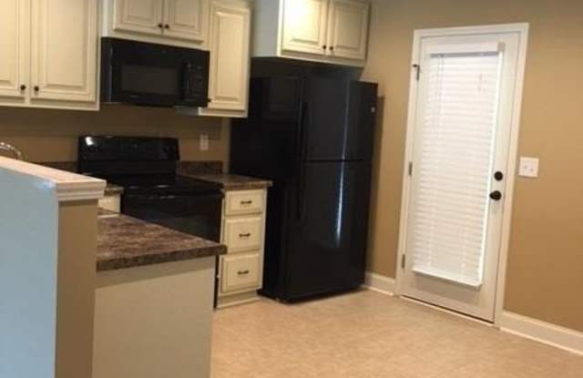 106 Pershing Place Court Gallery 4