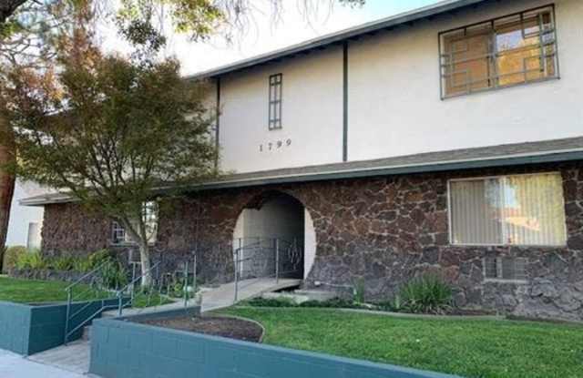 F 1799 Hollywood Way - 1799 N Hollywood Way, Burbank, CA 91505