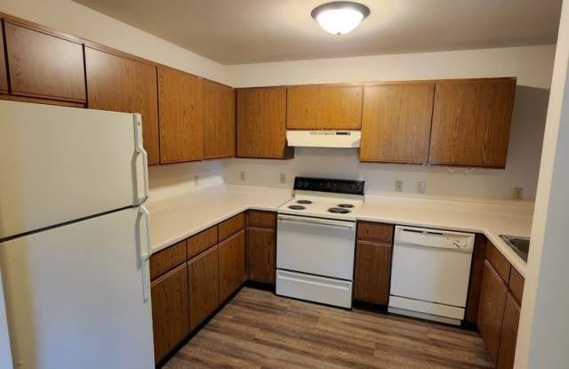 273 N. Chicago Ave photos photos