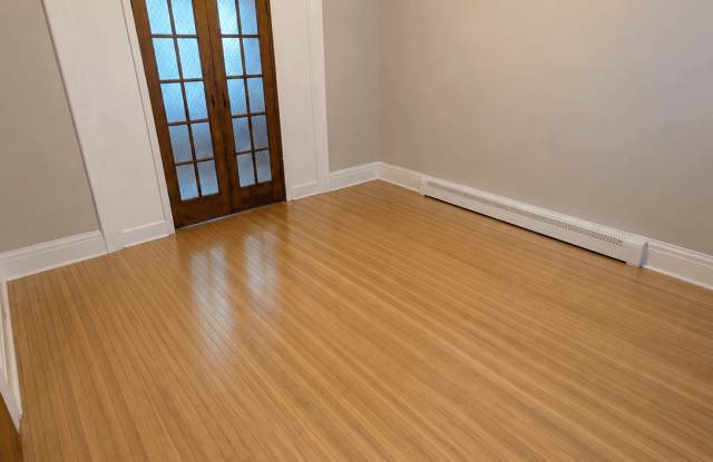 812 Ferry Street Gallery 3