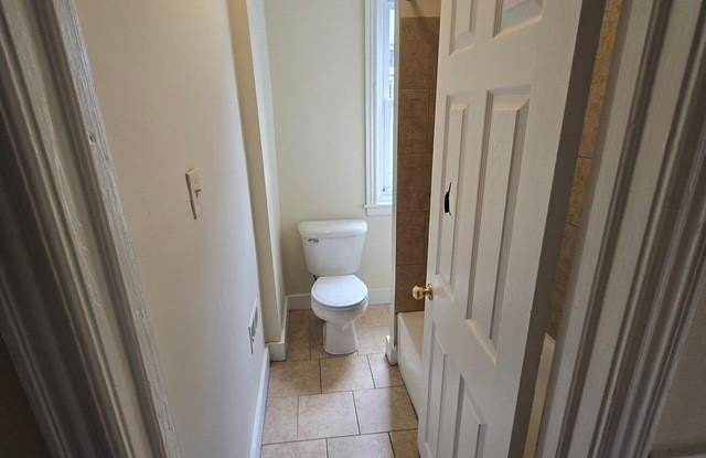 4828 N PALETHORP Street Gallery 3