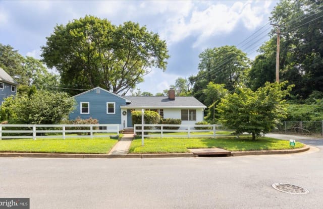 2 TUCKER STREET - 2 Tucker Street, Annapolis, MD 21401