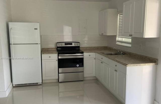 320 Northwest 83rd Street photos photos