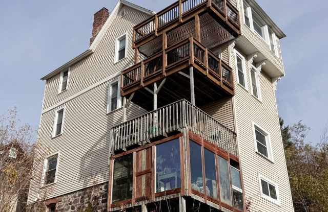 1712 W 3rd St photos photos 1712 W 3rd St photos photos