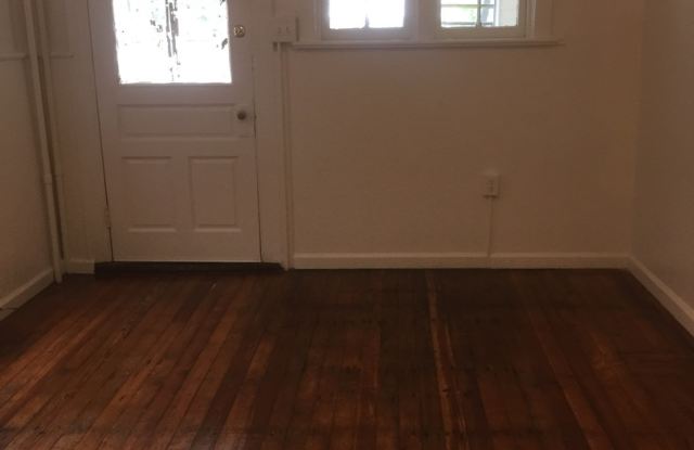1st Floor 1 Bedroom, Parking-East End of York City! Gallery 4