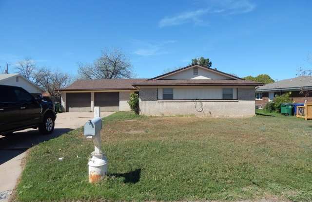 822 Stonewall Dr photos photos
