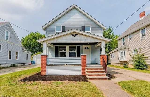 3 Bedroom 1 Bathroom House in Lorain photos photos