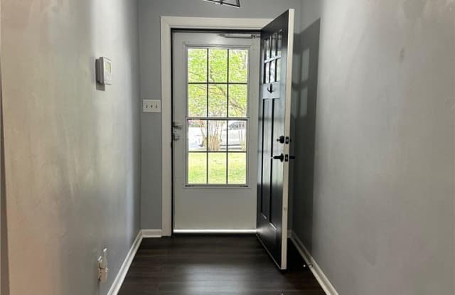 6850 Buttermere Drive Gallery 4