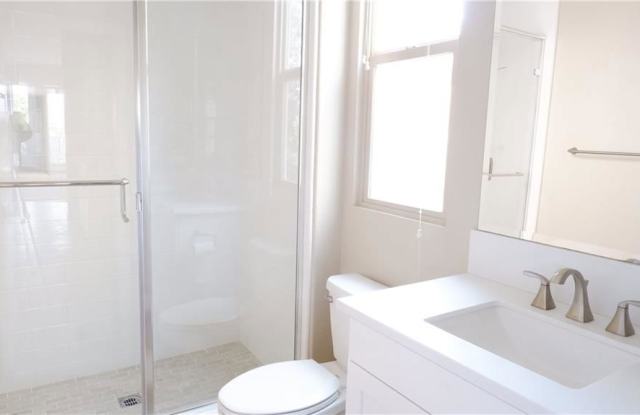 209 Stellar - 209 Stellar, Irvine, CA 92618
