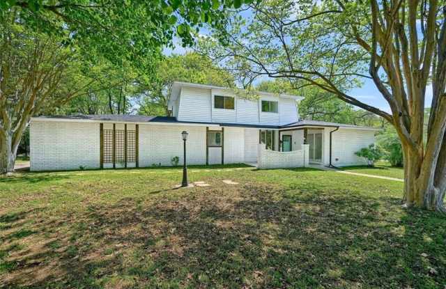 2213 Ridgewood Drive - 2213 Ridgewood Drive, Sherman, TX 75092 2213 Ridgewood Drive - 2213 Ridgewood Drive, Sherman, TX 75092