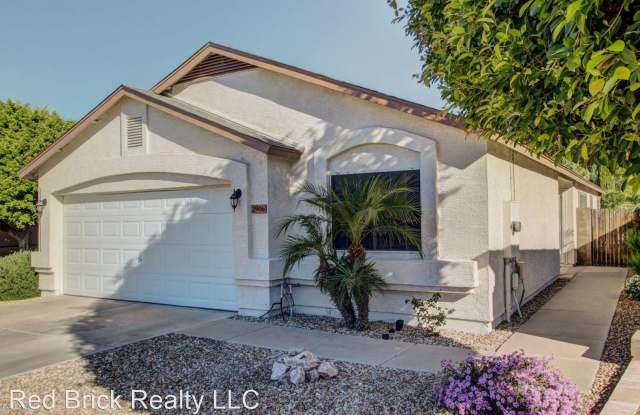 2906 W Ross Ave - 2906 West Ross Avenue, Phoenix, AZ 85027