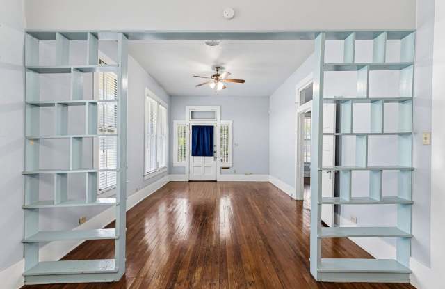 631 CEDAR ST Gallery 4