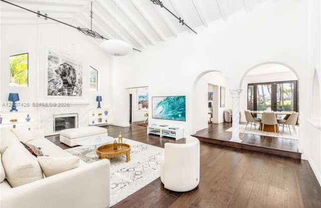 5736 La Gorce Dr, Miami Beach, FL 33140 photos photos