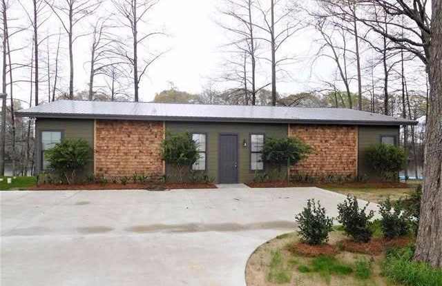 2 Bedroom, 2 Bath located in prime location on the Bayou! photos photos