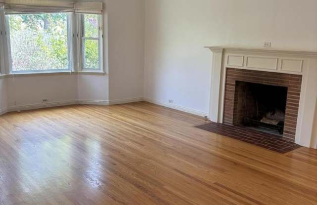 1725 Harding Avenue Gallery 3