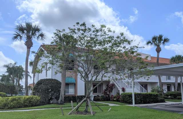 4378 Maderia Court photos photos