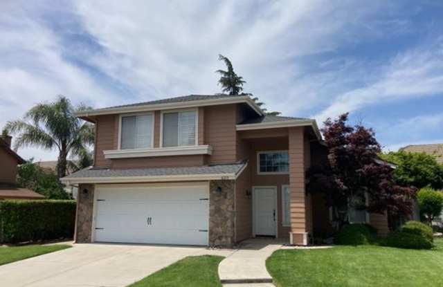 6213 Deer Ridge Ct. - 6213 Deer Ridge Court, Riverbank, CA 95367