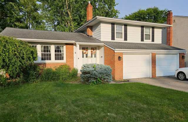 6115 Christman Dr - North Olmsted - 3 Bed Single Family Home photos photos