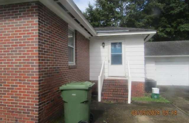 1101-A Wannamaker - 1101 Wannamaker Avenue, Florence, SC 29501