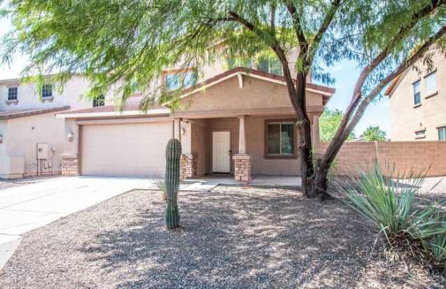 1147 East Coyote Creek Way Gallery 3