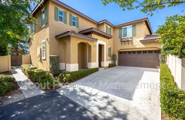 27467 Lock Haven Court Gallery 1