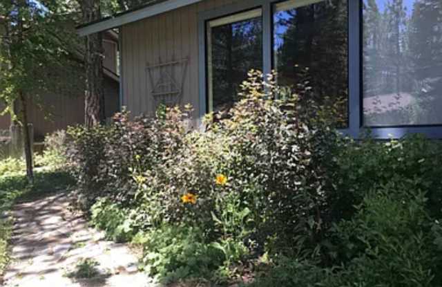 Nice house available now! Gallery 4