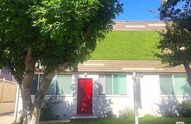 451 IVY ST photos photos